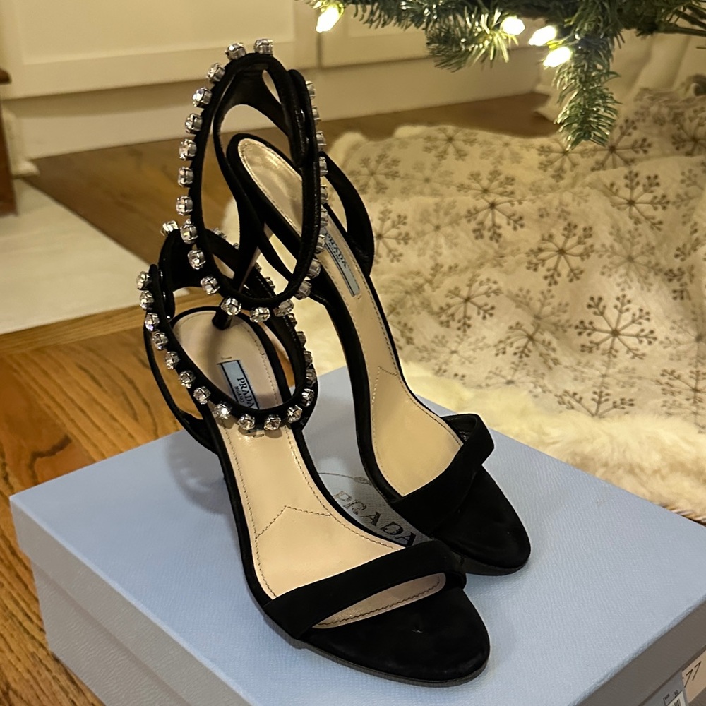 Elegant Black Heels with Crystal Accents